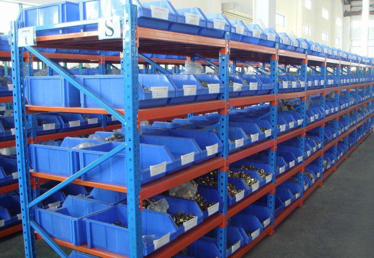 轻型仓库货架	